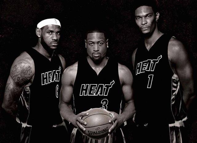 魔术：瓦格纳将接受核磁共振检查，主帅祈祷他伤无大碍（魔术队消息：瓦格纳将接受MRI检查，主帅盼其伤情无碍）