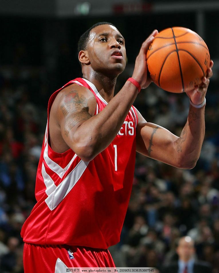 1-4不敌挪威，意大利自1955年以来首次单场主场丢4球（意大利主场1-4负挪威，1955年以来首次单场被灌四球）