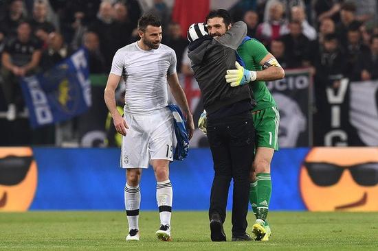 欧冠战报：索博斯洛伊点射绝杀，利物浦1-0力克国米