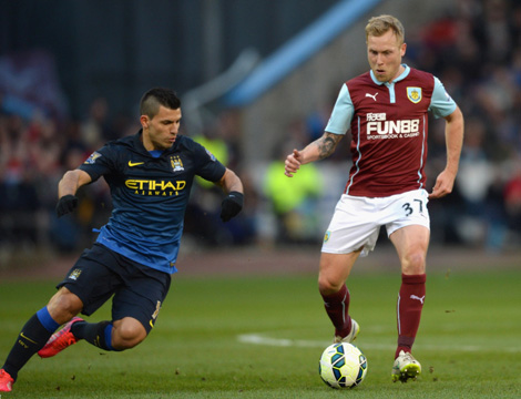 穆里尼奥：本菲卡没有姆巴佩、维尼修斯、亚马尔，我们只有团队（穆里尼奥：本菲卡没有姆巴佩、维尼修斯、亚马尔，我们依靠整体力量）